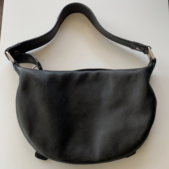 Michael Kors Handbag - Picture 2 of 7